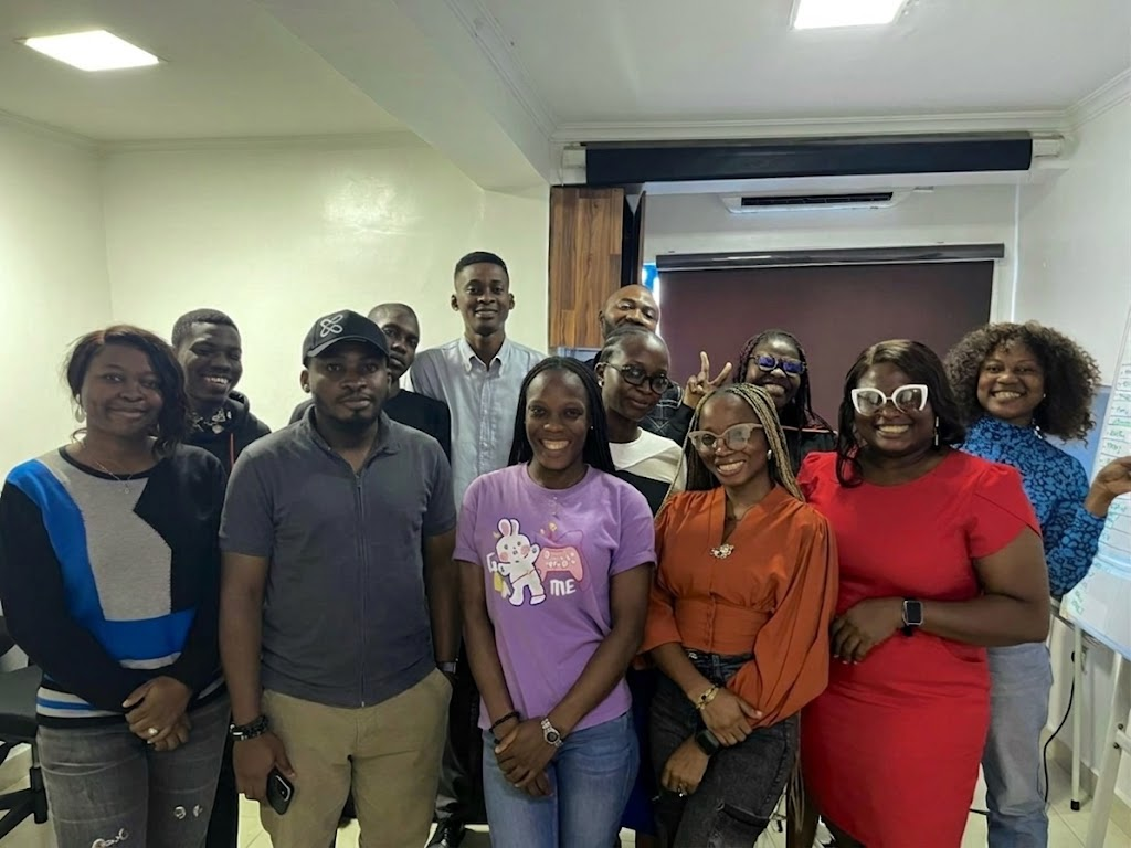 Customer service and technical support team group photo after the PrimaCX session